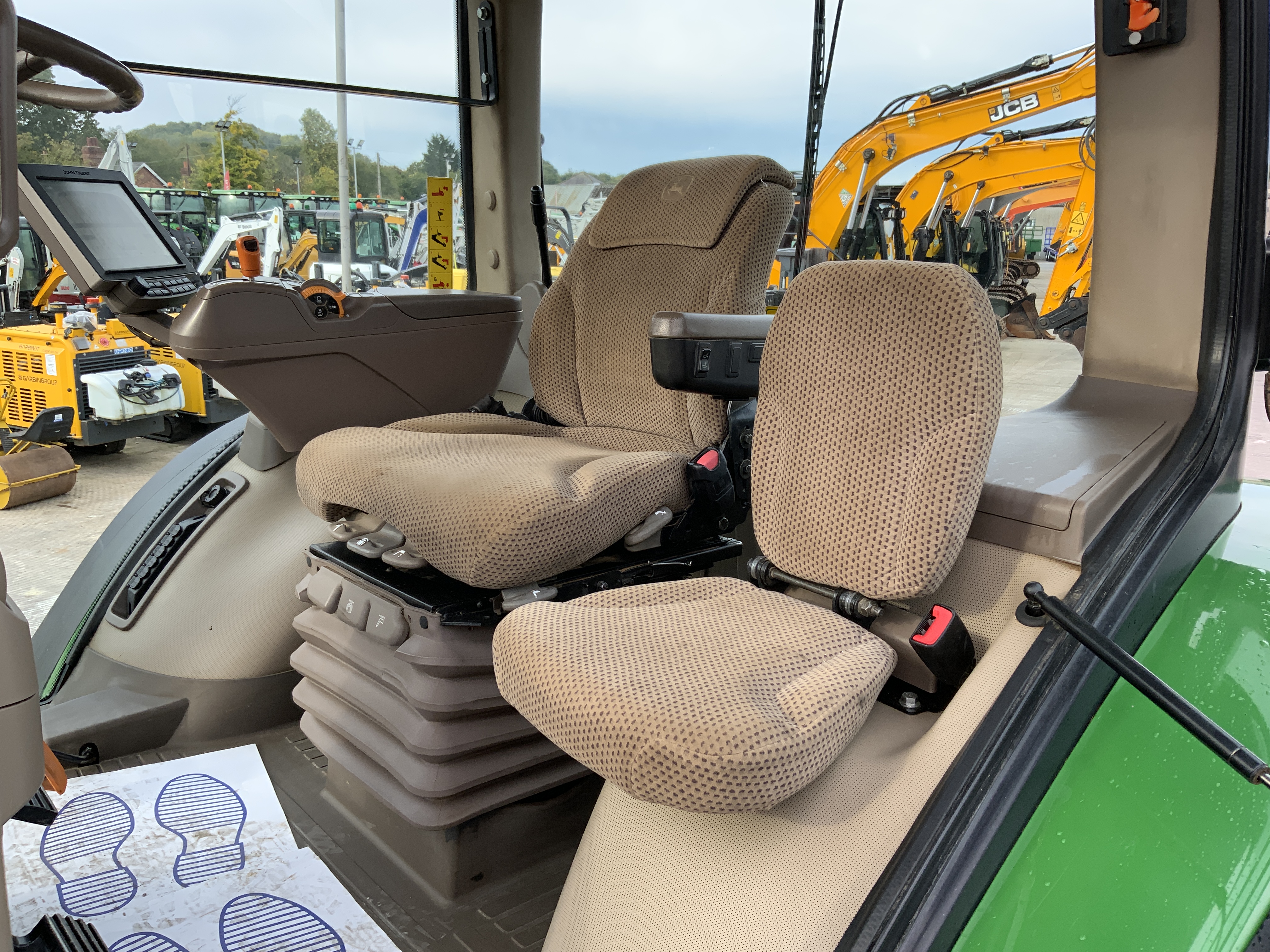 John Deere 7290R Tractor (ST24391)