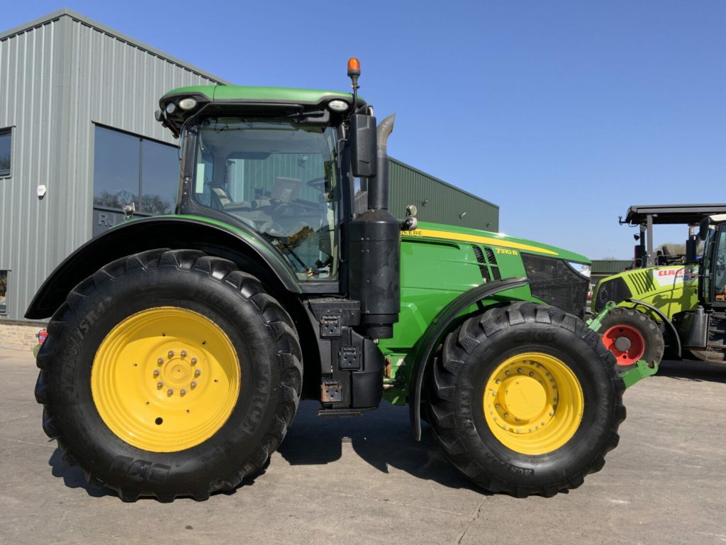 John Deere 7310R Tractor (ST22840)