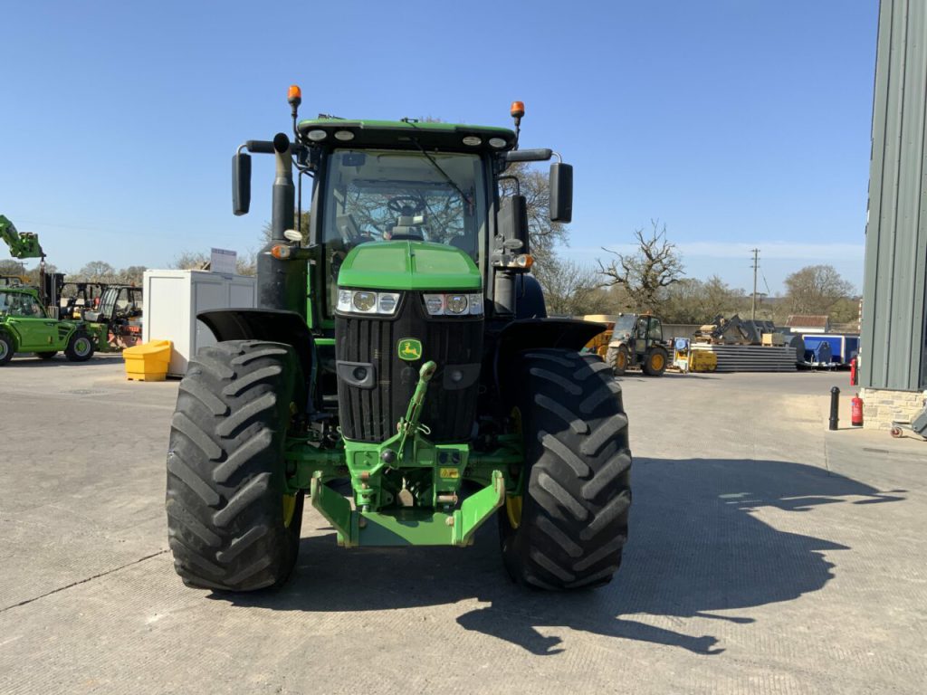 John Deere 7310R Tractor (ST22840)