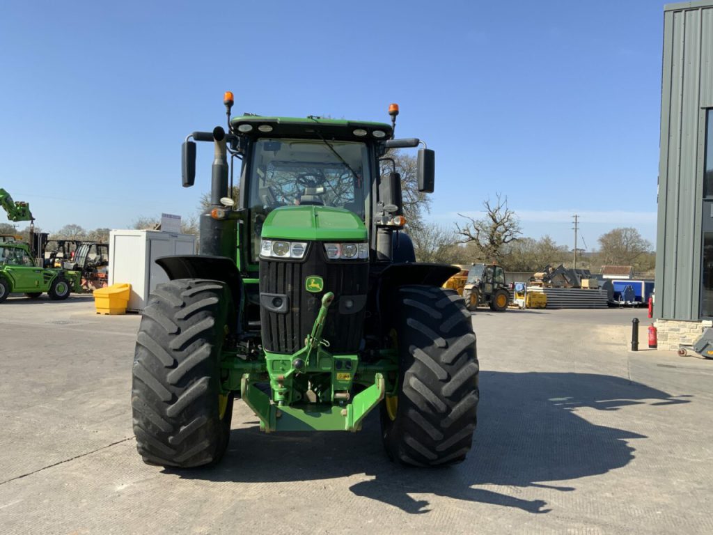 John Deere 7310R Tractor (ST22840)