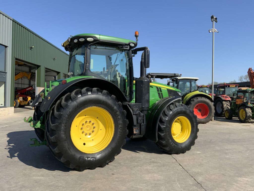 John Deere 7310R Tractor (ST22840)