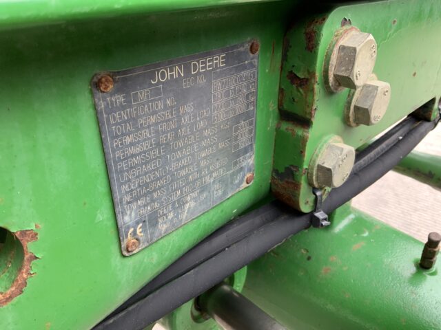 John Deere 7710 Tractor