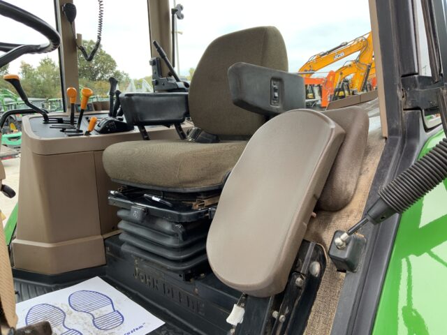 John Deere 7710 Tractor