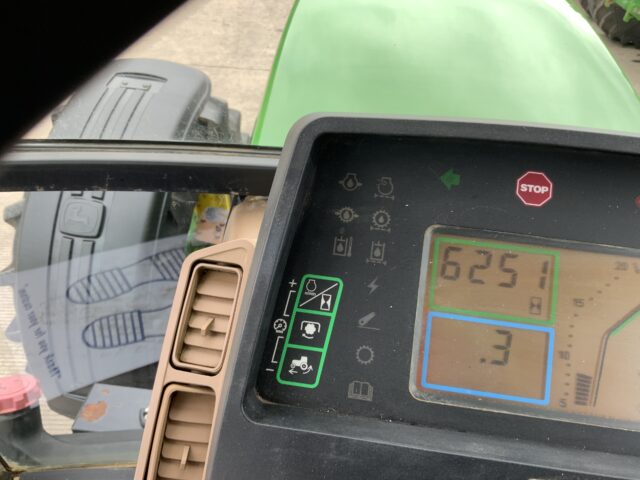 John Deere 7710 Tractor