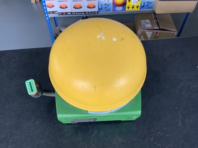 John Deere Star Fire 3000 Guidance Receiver