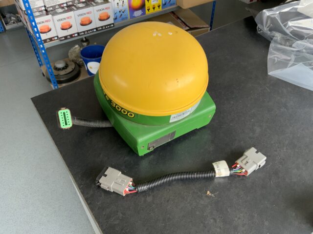 John Deere Star Fire 3000 Guidance Receiver