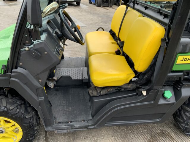 John Deere XUV 865M Gator (ST24539)