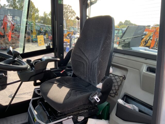 Kramer KL55.8T Black Wheeled Telehandler (ST24946)