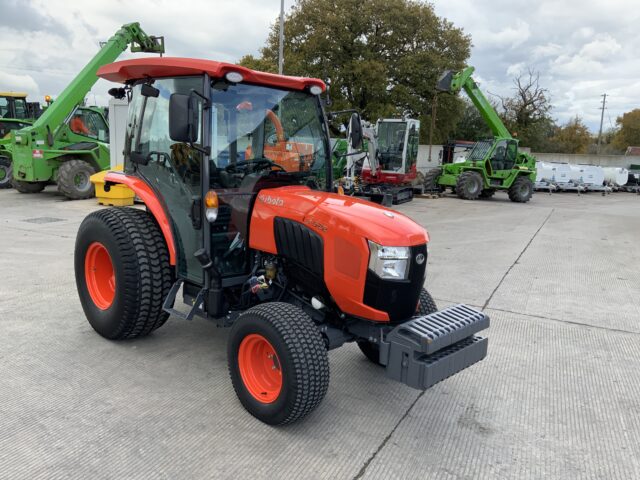 Kubota L2-522 Tractor (ST24738)