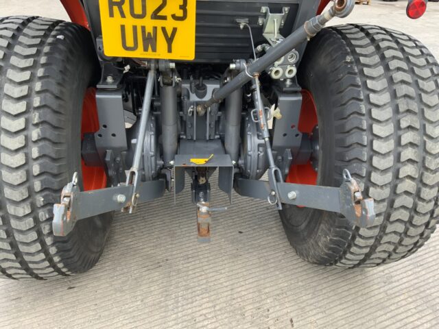 Kubota L2-522 Tractor (ST24738)