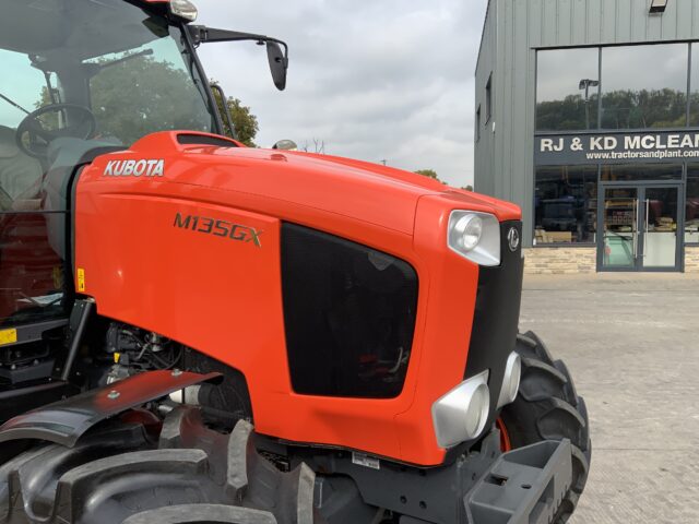 Kubota M135 GX Tractor (ST24279)