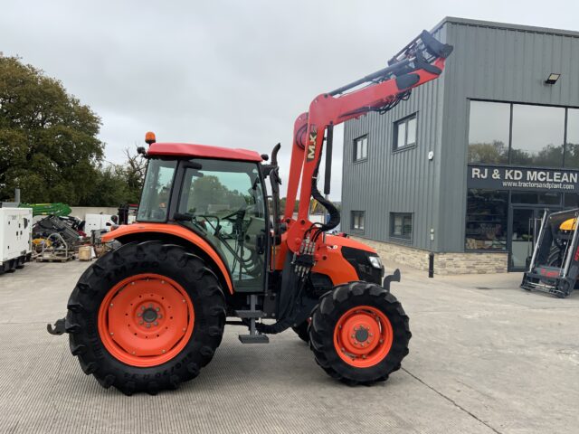 Kubota M8540 Tractor (ST24583)