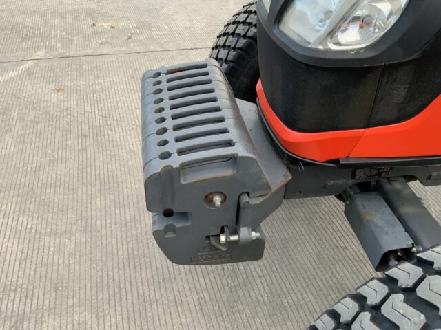 Kubota M9960 Hydraulic Shuttle Tractor (ST24785)