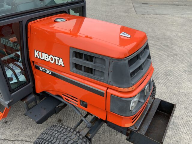 Kubota ST30 Compact Tractor (ST24350)