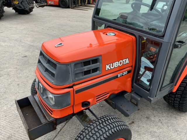 Kubota ST30 Compact Tractor (ST24350)