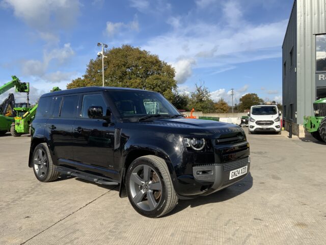 Land Rover Defender 110 5.0 P525 V8 Auto 4WD Euro 6 (s/s) 5dr (ST24810)