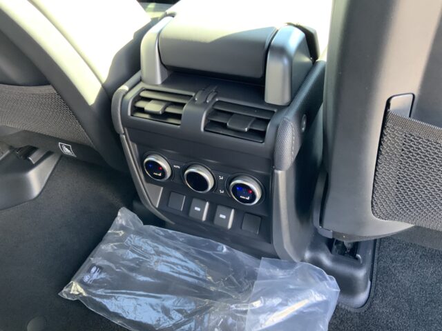 Land Rover Defender 110 5.0 P525 V8 Auto 4WD Euro 6 (s/s) 5dr (ST24810)