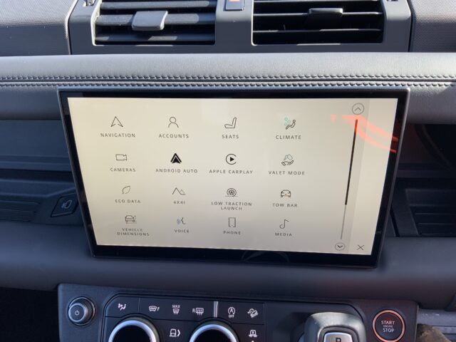 Land Rover Defender 110 5.0 P525 V8 Auto 4WD Euro 6 (s/s) 5dr (ST24810)