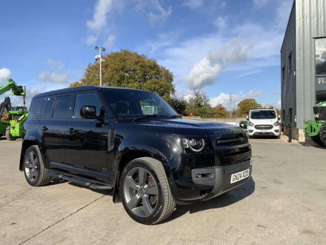 Land Rover Defender 110 5.0 P525 V8 Auto 4WD Euro 6 (s/s) 5dr (ST24810)