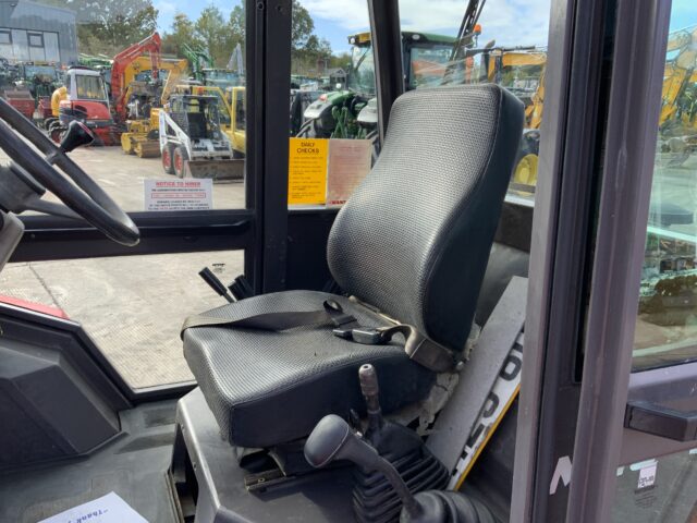 Manitou M26-4 Forklift (ST24900)