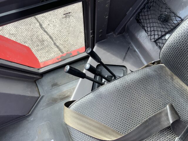 Manitou M26-4 Forklift (ST24900)