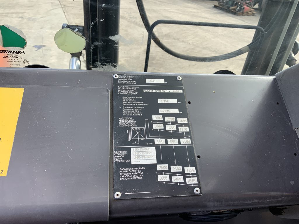 Manitou M26-4 Forklift (ST24900)