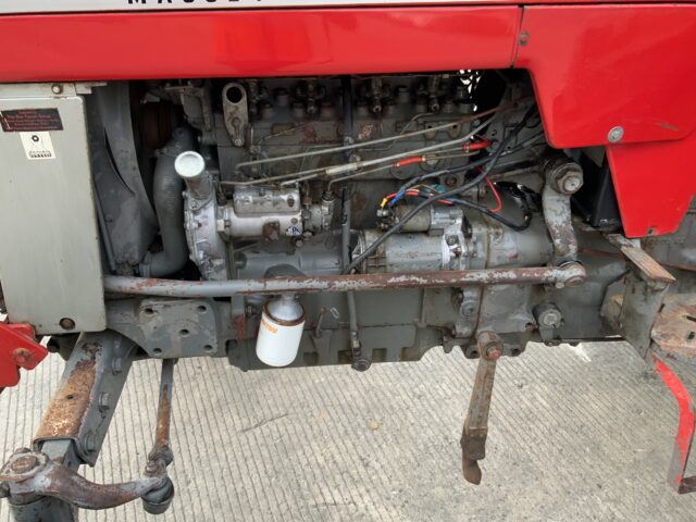 Massey Ferguson 185 Tractor