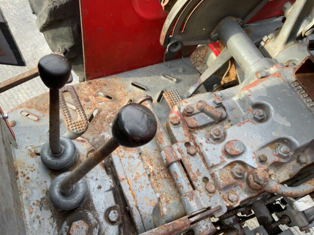 Massey Ferguson 185 Tractor