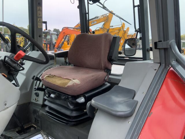 Massey Ferguson 4270 Power Shuttle 24/24 Tractor (ST24375)