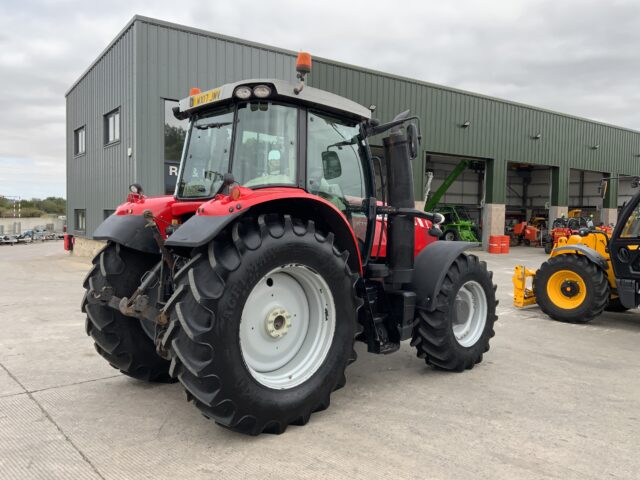 Massey Ferguson 6716s Dyna 6 Tractor (ST24184)
