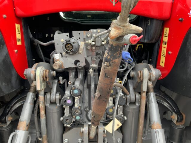 Massey Ferguson 6716s Dyna 6 Tractor (ST24184)