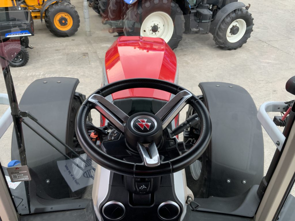 Massey Ferguson 8s.225 Dyna E Power Tractor (ST24558)
