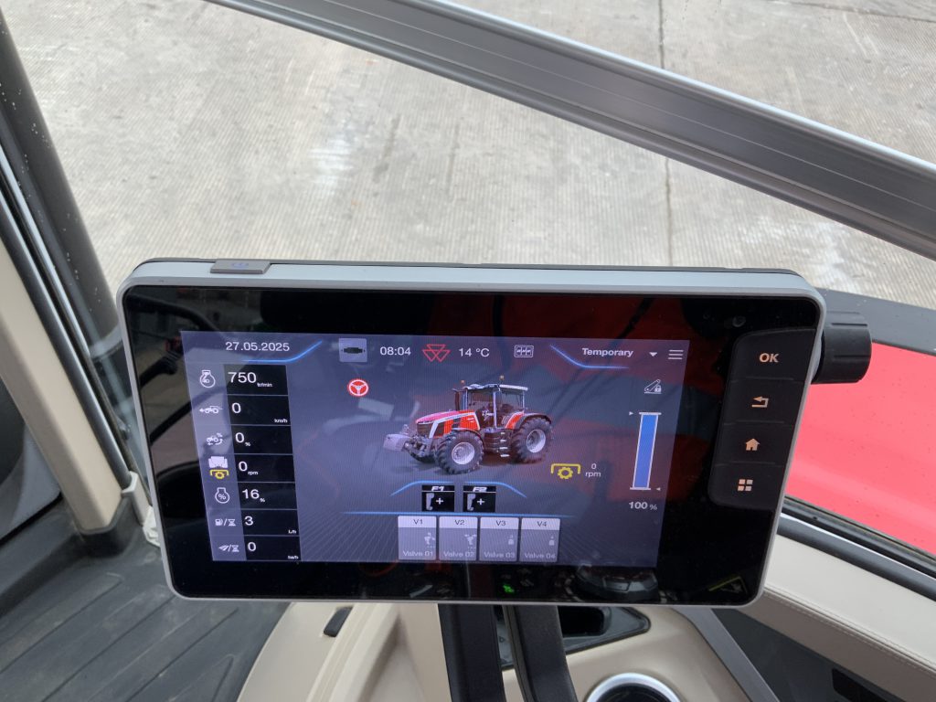 Massey Ferguson 8s.225 Dyna E Power Tractor (ST24558)