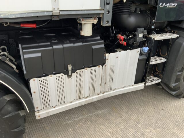 Mercedes-Benz U430 Unimog (ST24592)
