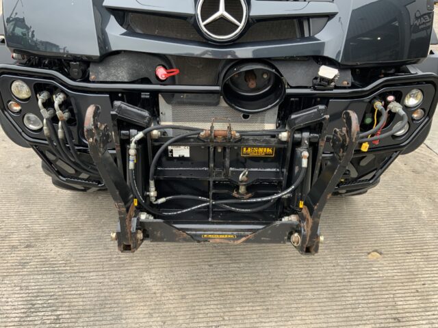 Mercedes-Benz U430 Unimog (ST24592)