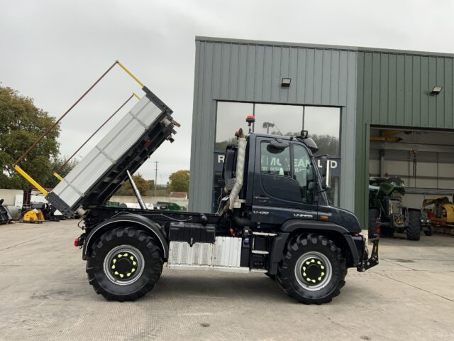 Mercedes-Benz U430 Unimog (ST24592)
