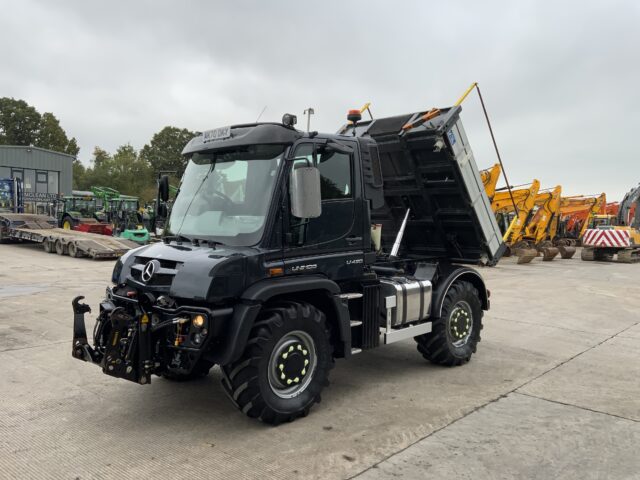 Mercedes-Benz U430 Unimog (ST24592)