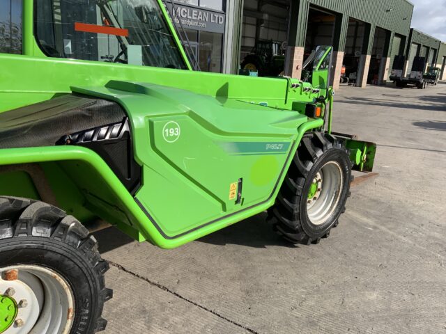 Merlo P40.17 Telehandler
