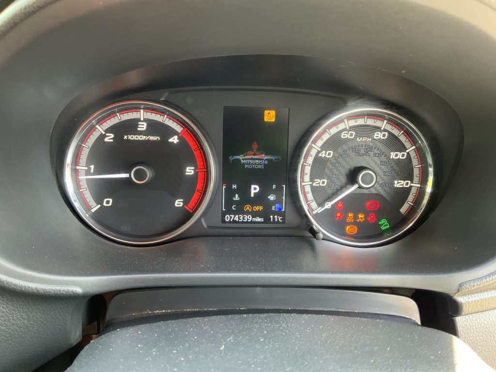 Mitsubishi L200 2.2 DI-D DC Barbarian Auto 4WD Euro 6 (s/s) 4dr (ST24937)