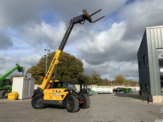 New Holland TH6.28 Telehandler (ST24886)