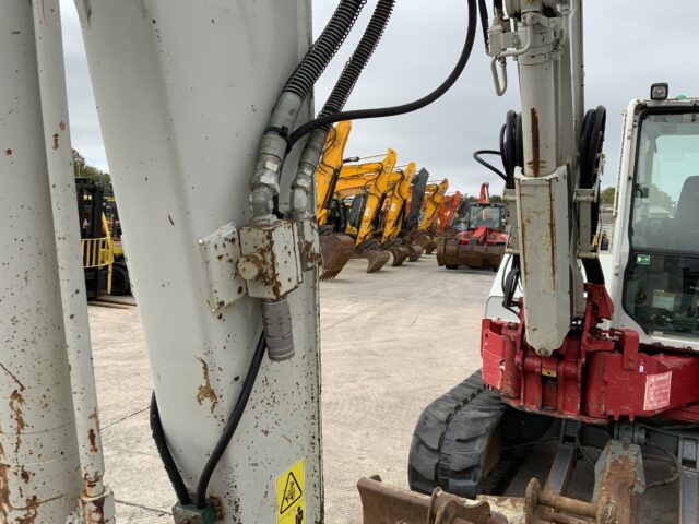 Takeuchi TB280FR Digger (ST24595)