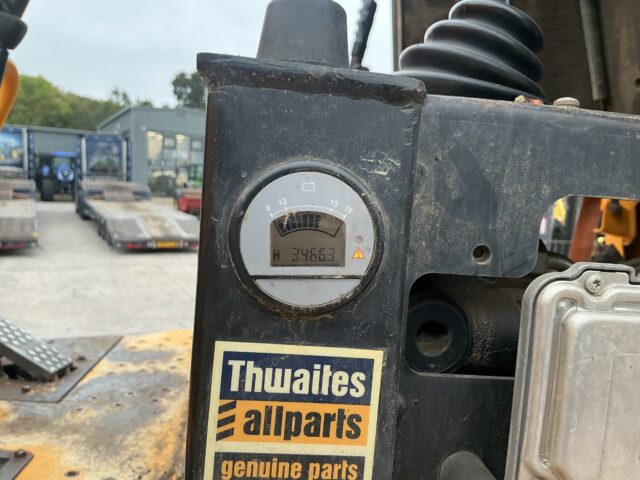 Thwaites 9 Tonne Straight Tip Dumper (ST24716)