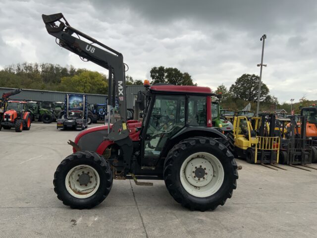 Valtra A93 Tractor (ST24382)