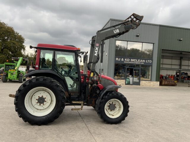 Valtra A93 Tractor (ST24382)