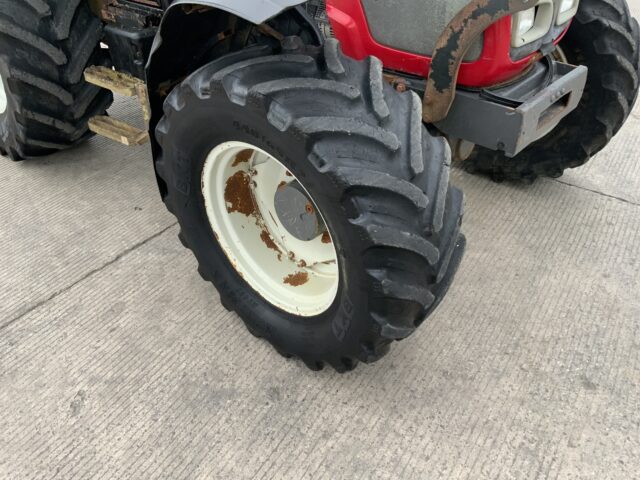 Valtra A93 Tractor (ST24382)