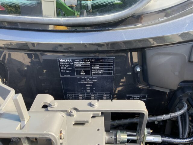 Valtra N175 Active Tractor (ST24335)