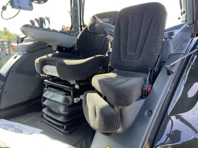 Valtra N175 Active Tractor (ST24335)