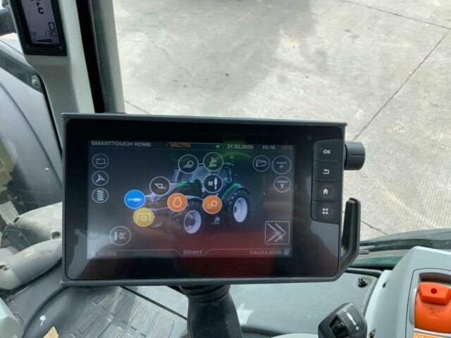 Valtra T214 Direct Tractor (ST22267)