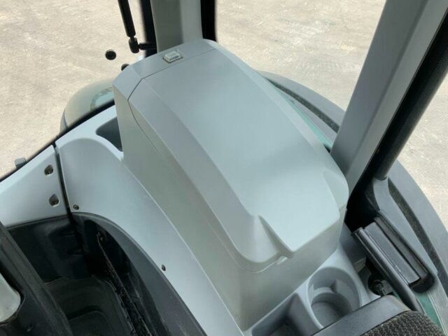 Valtra T214 Direct Tractor (ST22267)