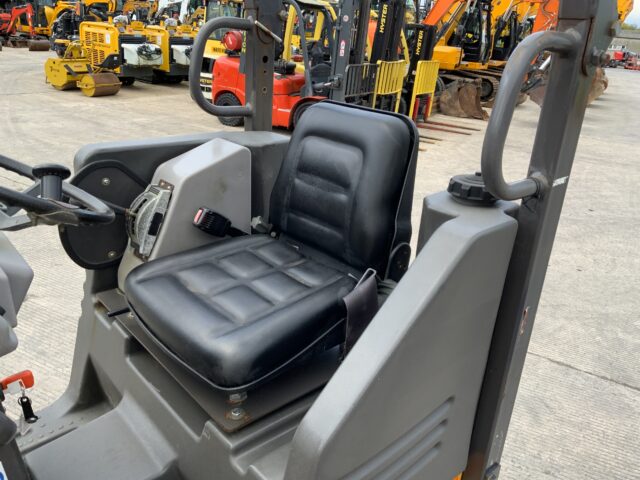 Volvo DD15 Roller (ST24728)